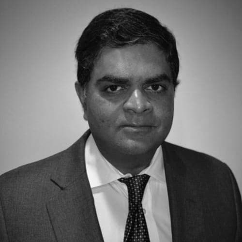 Srinivas Dhulipala headshot